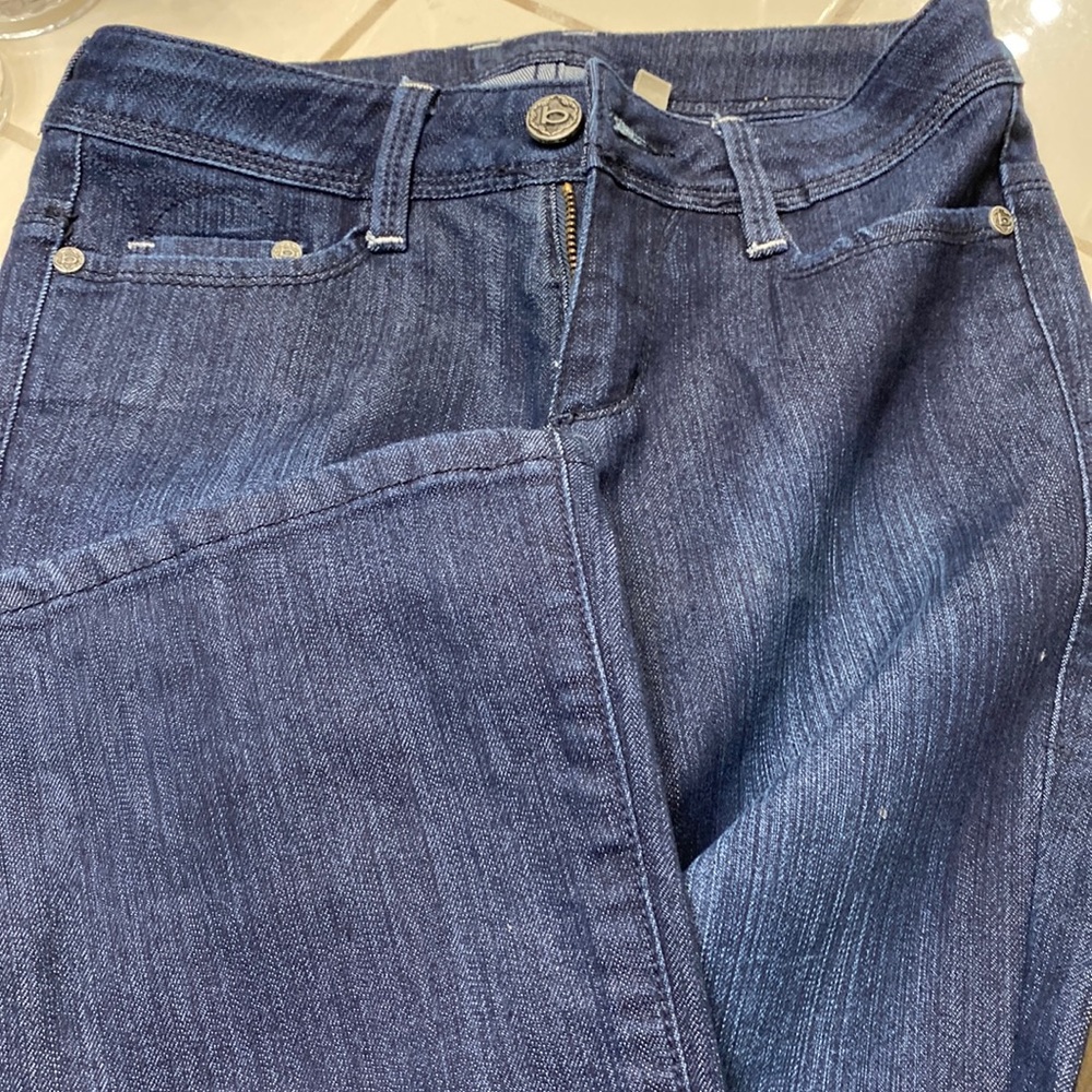 Bebe jeans boot cut dark Demi very nice and great condition